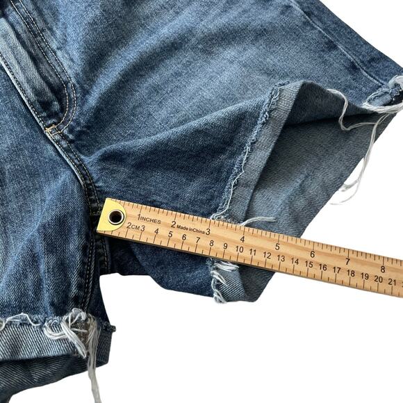 Lucky Brand Womens Jean Shorts Size 4/27 Mid Rise The Boyfriend Short Blue Denim - Picture 11 of 11